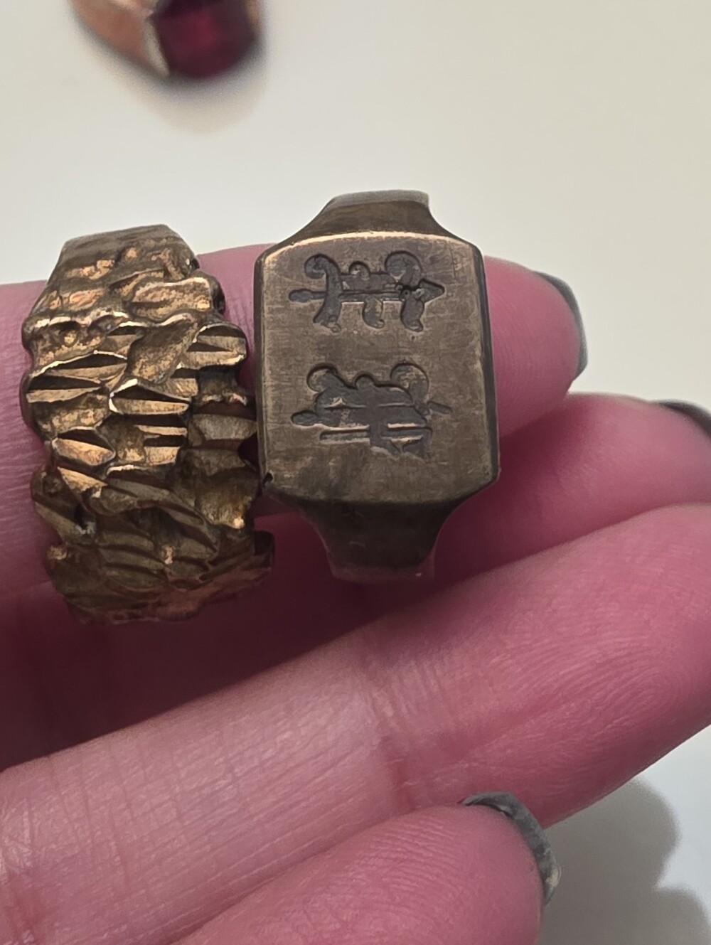 Antique/Vintage Bronze Brass Or Copper Ring Bundle Repair Repurpose Wear - Picture 7 of 16